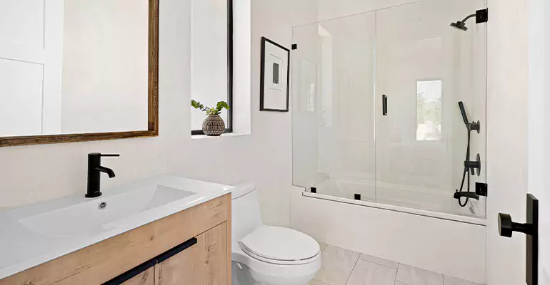 Tub Replacement With Shower in Aspers